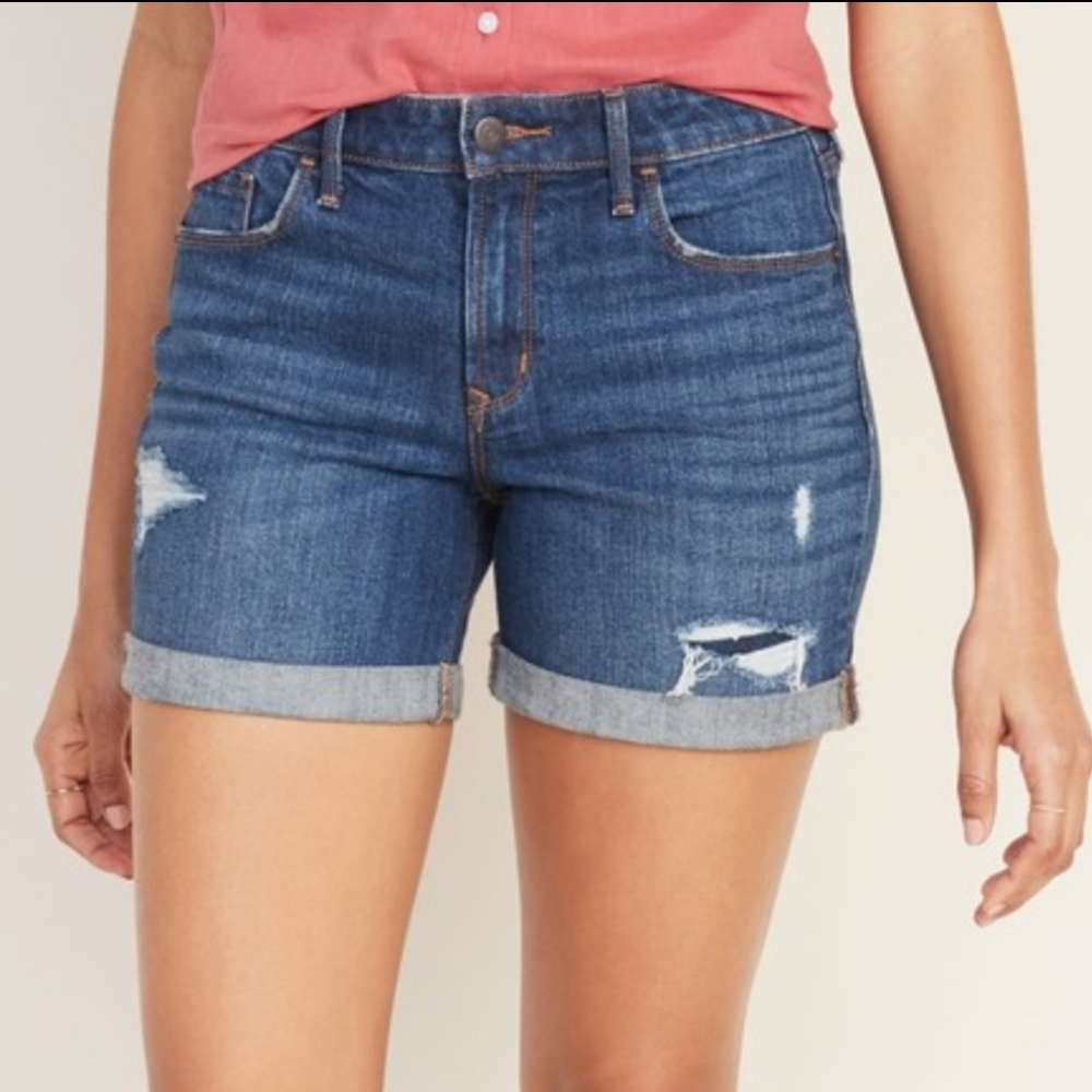 Old Navy Mid Rise 5" Denim Short